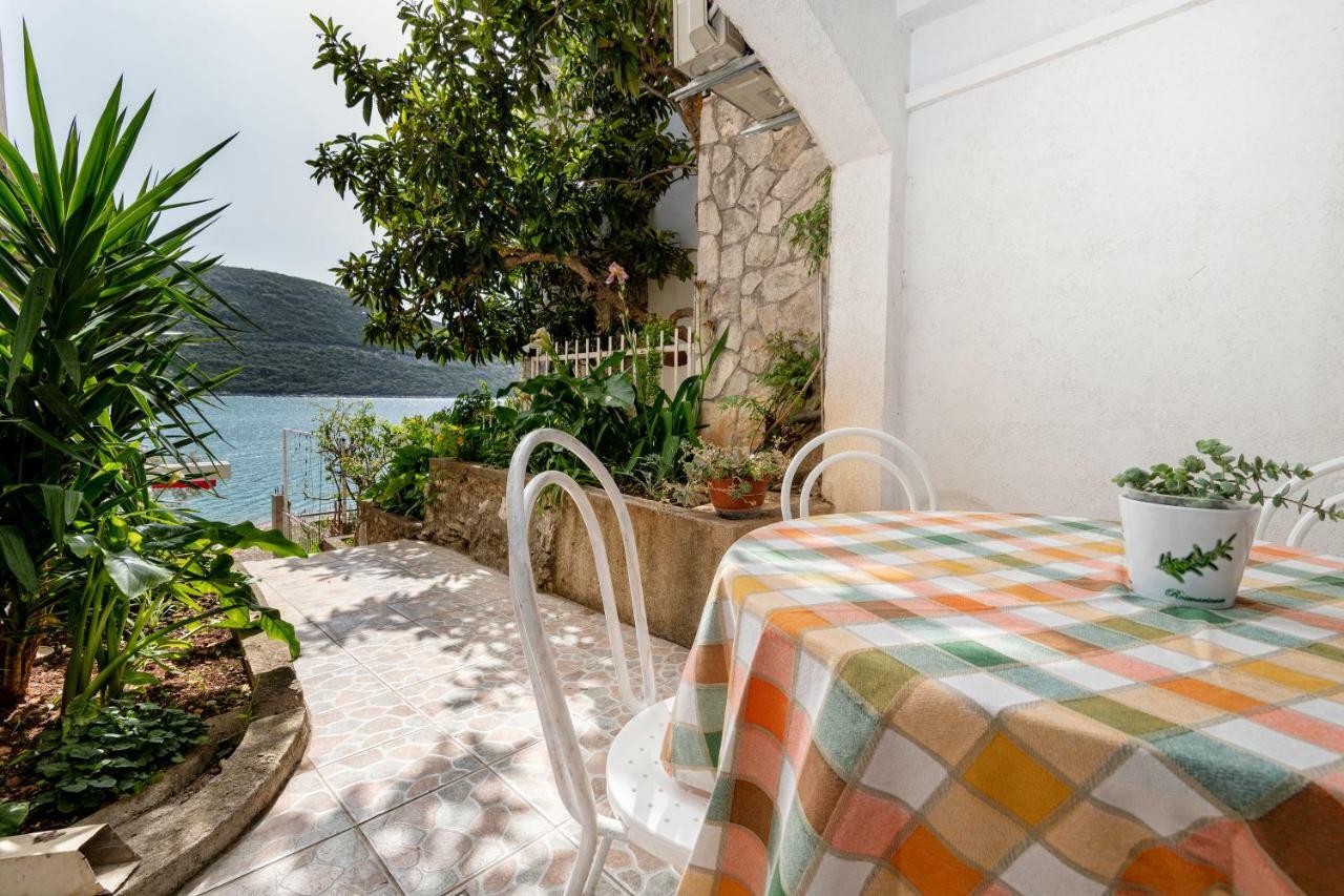 Apartments Sentic Neum Esterno foto